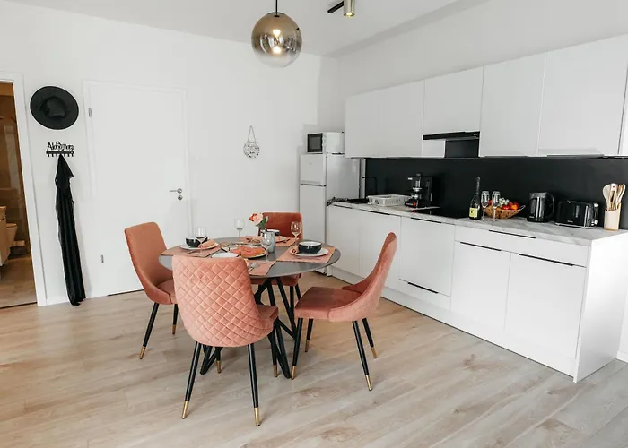 Wonder Bubaj Matrafuered Apartment